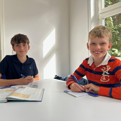 Foto von lächelnden Kindern im Standort Reinbek-Wentdorf