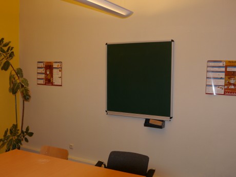 Tafel in einem Klassenraum
