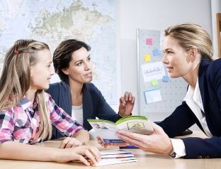 Schülerhilfe - Bilder Zentrale - BeratungssituationWEB