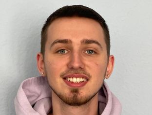 Nachhilfelehrer Nico Horst der Schülerhilfe Nachhilfe in Wiesbaden-City Nachhilfelehrer Nico Horst der Schülerhilfe Nachhilfe in Wiesbaden-City