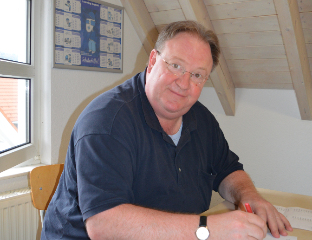 Nachhilfelehrer Johannes Baumann der Schülerhilfe Nachhilfe in Spaichingen Nachhilfelehrer Johannes Baumann der Schülerhilfe Nachhilfe in Spaichingen