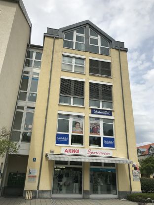 Schülerhilfe - Unser_Team - Unterhaching aussenansicht klein