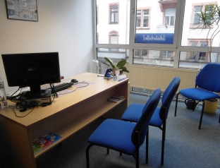 Das Büro der Schülerhilfe Frankfurt-Bockenheim Im Büro der Schülerhilfe Frankfurt-Bockenheim beraten wir Schüler und Eltern ganz individuell und ermitteln gemeinsam den jeweiligen Nachhilfebedarf.