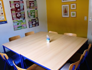 Der Grundschulraum der Schülerhilfe Bad Vilbel Hier lernen unsere Jüngsten - im extra ausgestatteten Grundschulraum der Schülerhilfe Bad Vilbel.