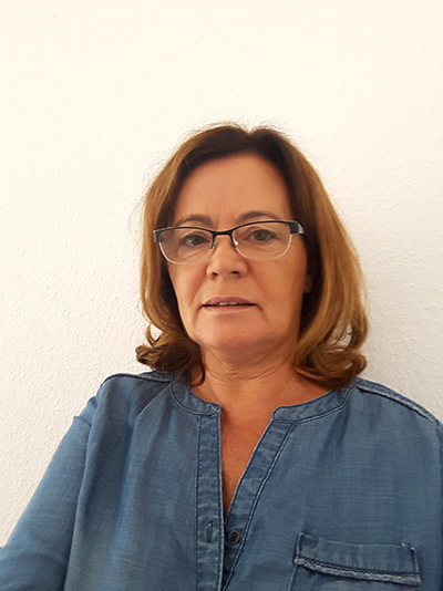 Stephanie Dahmen Stephanie Dahmen