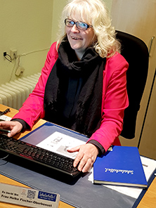 Frau Heike Fischer-Oberbossel Frau Heike Fischer-Oberbossel
