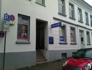 Außenansicht der Schülerhilfe Schwelm Sie finden uns im Erdgeschoss des Hauses