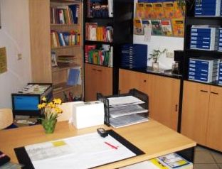 Das Büro der Schülerhilfe Rüdesheim am Rhein In unserem Büro beraten wir Ihr Kind und Sie ganz individuell und ermitteln gemeinsam den Nachhilfebedarf.