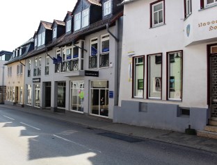 Aussenansicht der Schülerhilfe Usingen Hier finden Sie die Schülerhilfe Usingen!