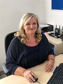 Frau Hüster Frau Hüster