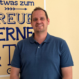Thomas Engelhardt -  Nachhilfelehrer für Mathematik, Latein und Rechnungswesen und Pädagogischer Leiter Thomas Engelhardt -  Nachhilfelehrer für Mathematik, Latein und Rechnungswesen und Pädagogischer Leiter