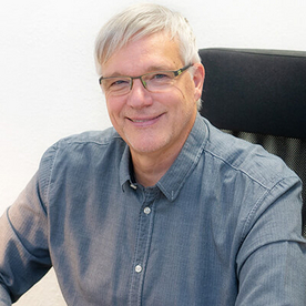 Dipl.-Ing (FH) Karsten Bauer Dipl.-Ing (FH) Karsten Bauer