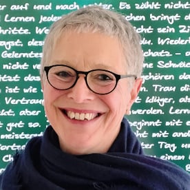 Petra T. gibt Nachhilfeunterricht für Deutsch