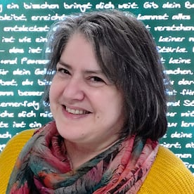 Ricarda W. gibt Nachhilfeunterricht für Mathematik und Physik