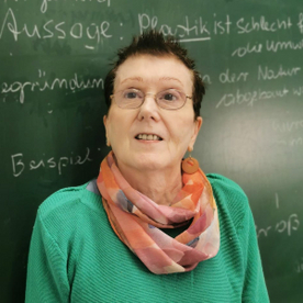 Frau Y Frau Y